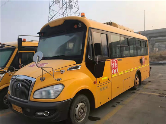 二手36座中小学生校车